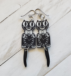 Retro Cat Clock Dangle Earrings