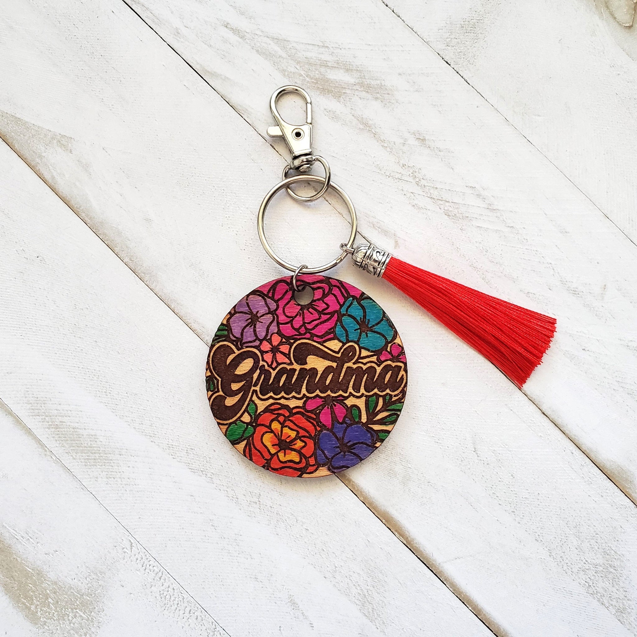 Grandma Floral Wooden Keychain, Floral Purse Charm for Gigi, Mother's Day Gift from Grandchildren, Birthday Gift for Nana