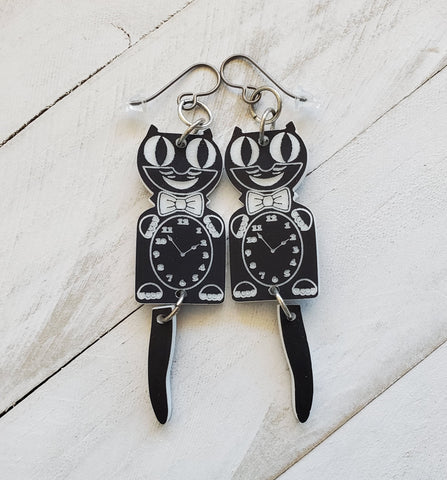 Retro Cat Clock Earrings